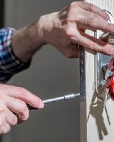 QuickFix Locksmith 24/7 - Trusted Local Locksmith Company